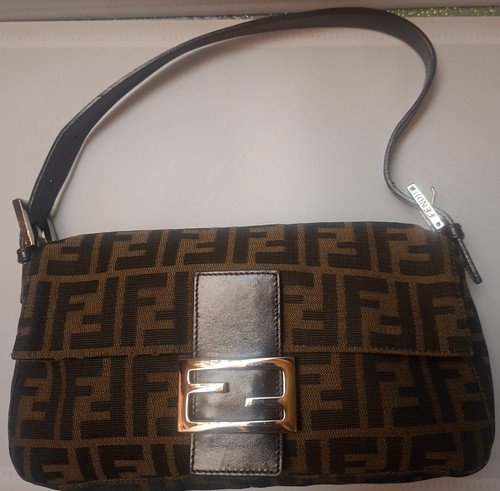 Fendi baguette schultertasche - fendi,