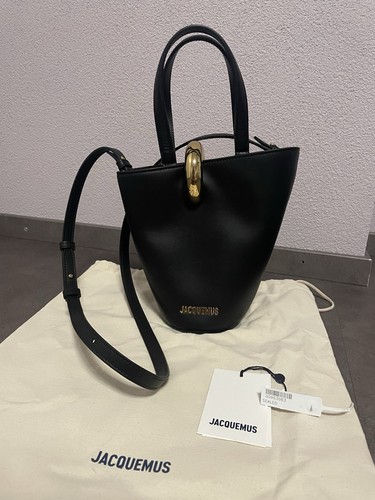 Jacquemus petit puppe - jacquemus, le