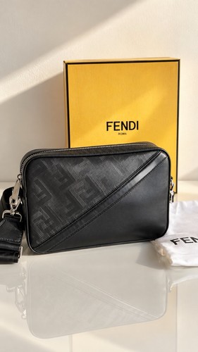 Fendi diagonal kameratasche - diagonal,